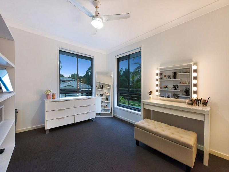 6 Park Hollow Mews, Little Mountain QLD 4551