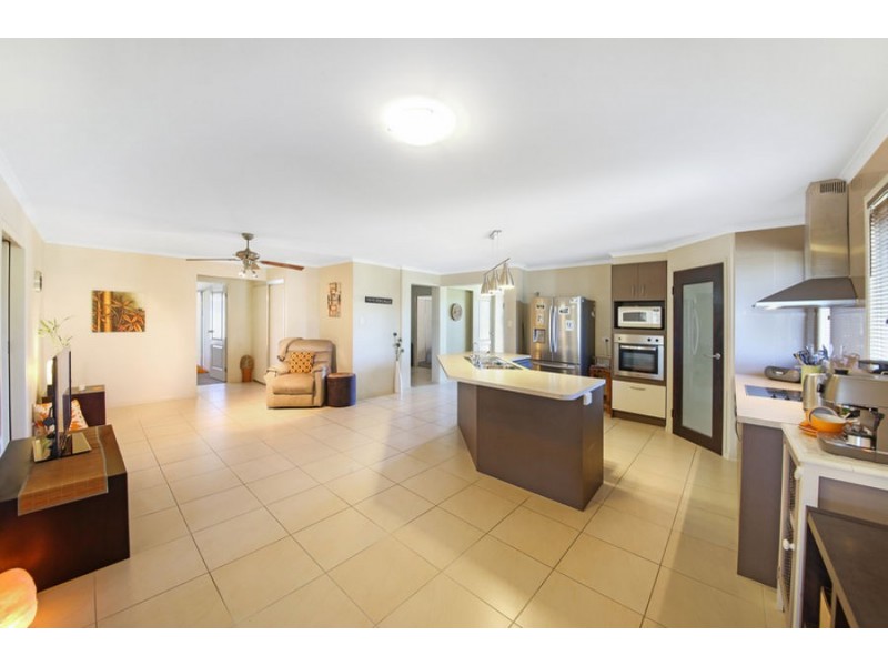 3 Daintree Bvd, Little Mountain QLD 4551