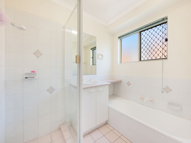 5/11 Saltair Street, Kings Beach QLD 4551