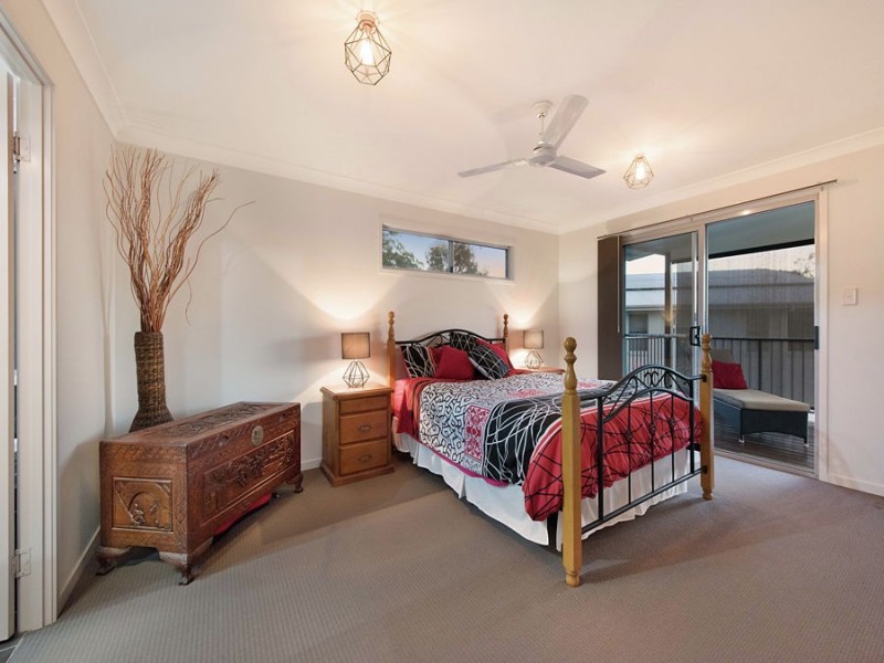 17 Hinterland Drive, Little Mountain QLD 4551