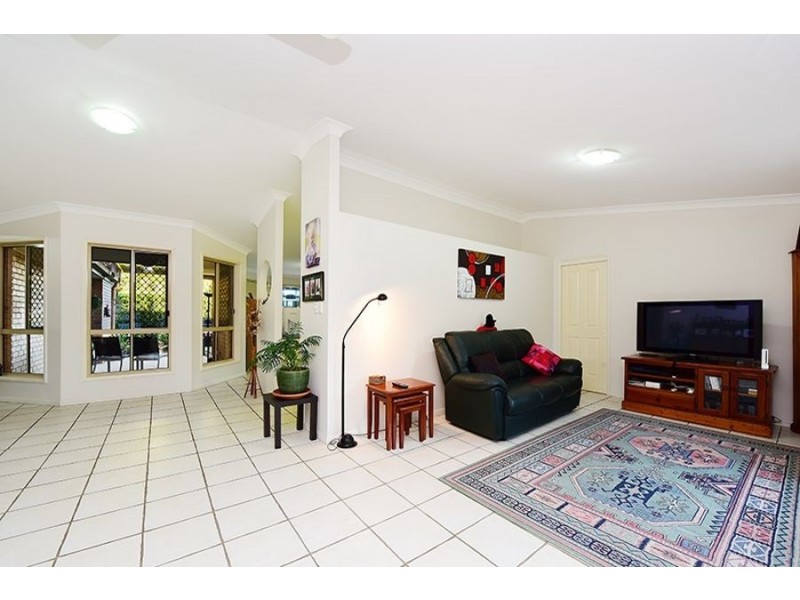 20 Arcadia Drive, Beerwah QLD 4519