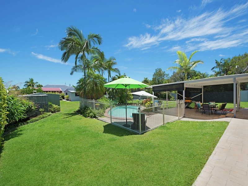 2 Homestead Drive, Little Mountain QLD 4551