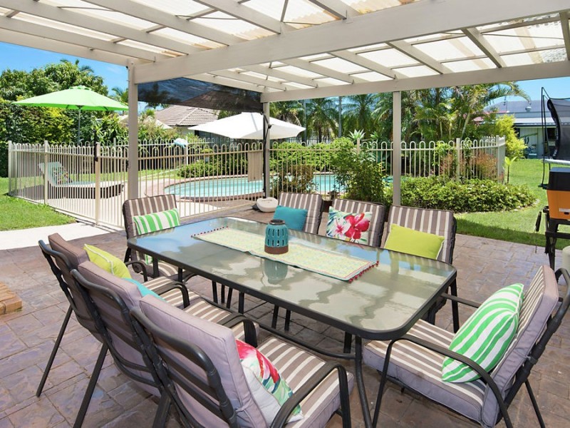 2 Homestead Drive, Little Mountain QLD 4551