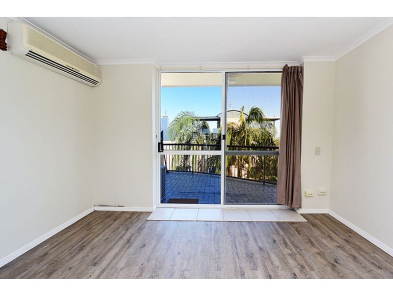 11/52 King Street, Kings Beach QLD 4551