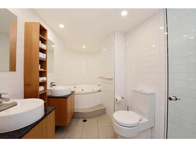 102/10 Leeding Terrace, Caloundra QLD 4551