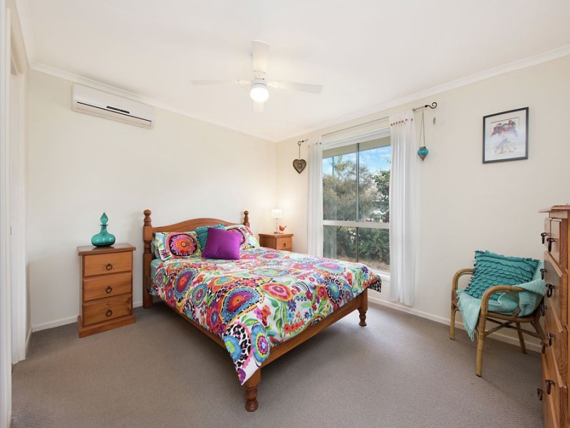 4 Sanctuary Place, Little Mountain QLD 4551