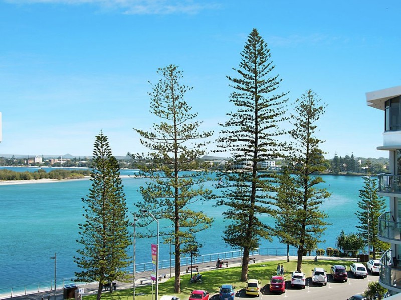 402/10 Leeding Terrace, Caloundra QLD 4551