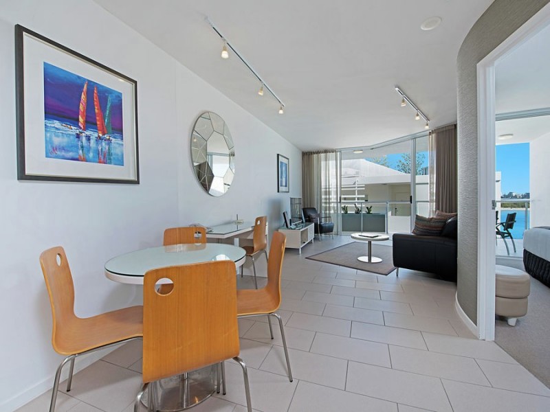 402/10 Leeding Terrace, Caloundra QLD 4551