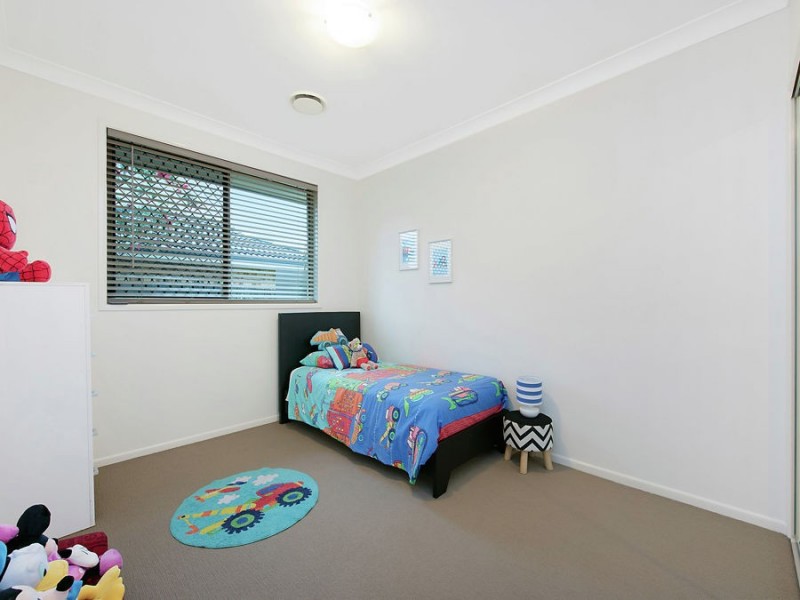 10 Wildflower Way, Little Mountain QLD 4551