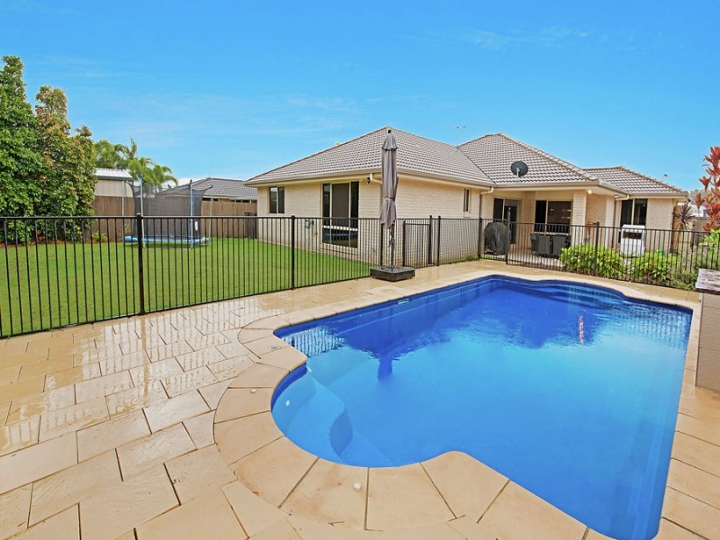 10 Wildflower Way, Little Mountain QLD 4551