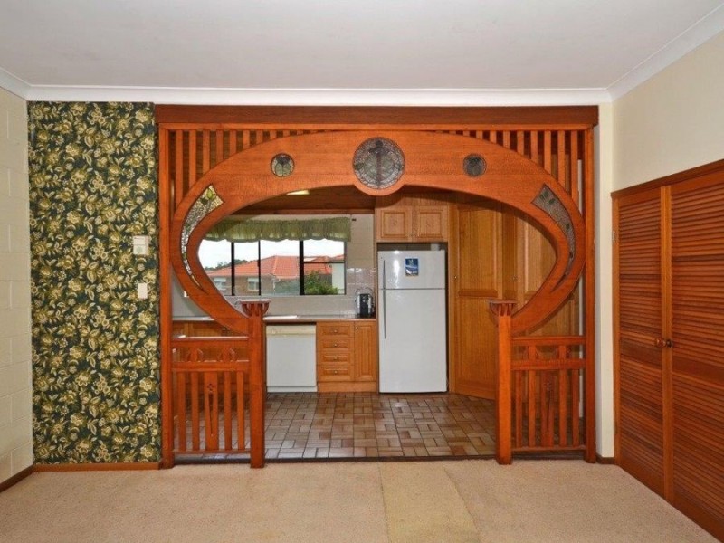 5 Sea Breeze Place, 82 Caloundra Road, Little Mountain QLD 4551