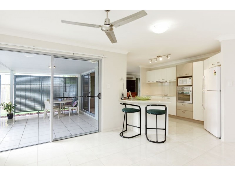 25 Tall Trees Way, Little Mountain QLD 4551