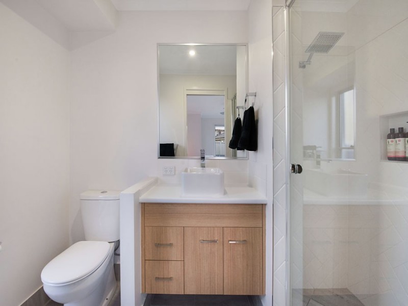 84 Wilderness Cct, Little Mountain QLD 4551