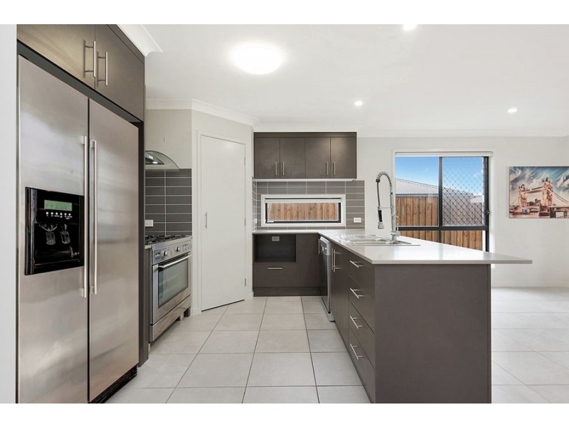 92 Wilderness Circuit, Little Mountain QLD 4551