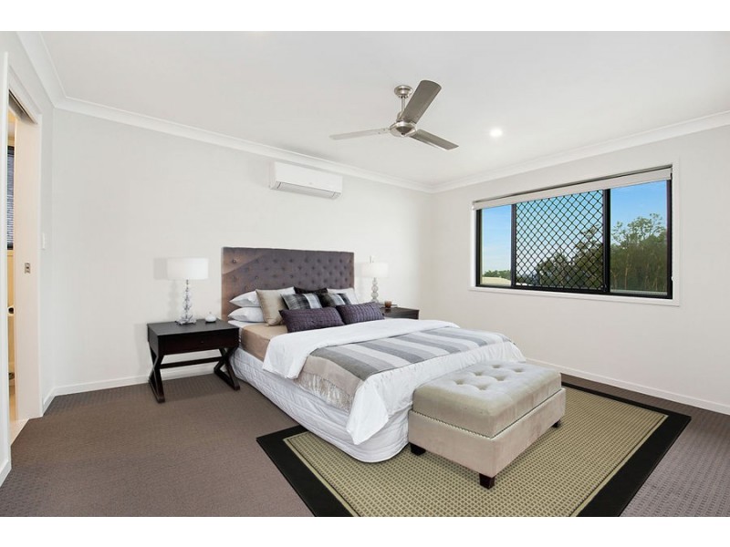 92 Wilderness Circuit, Little Mountain QLD 4551