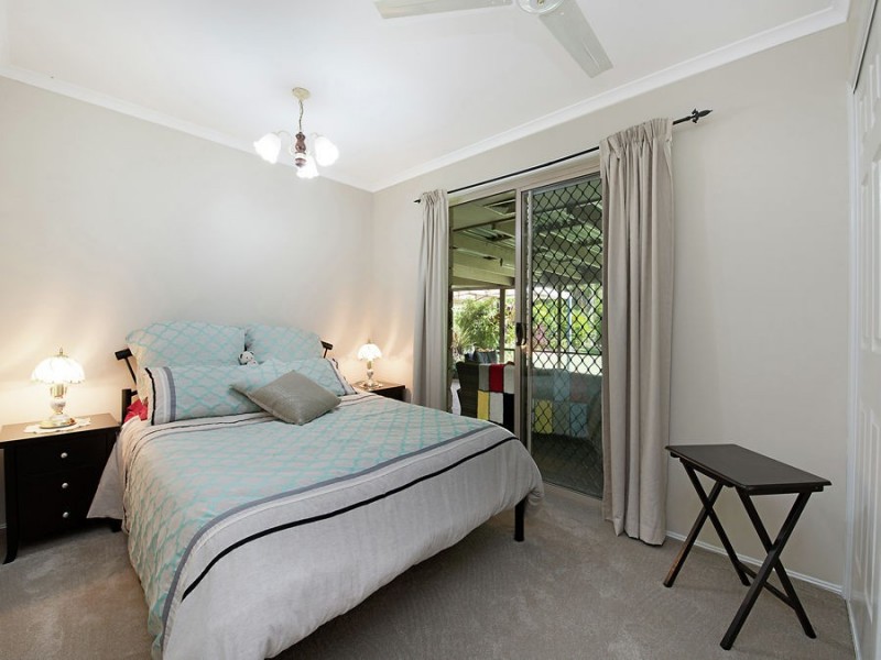 63 Pinelands Drive, Beerwah QLD 4519