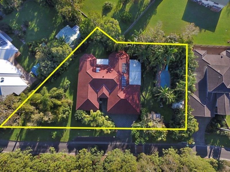 6 Earls Court, Little Mountain QLD 4551