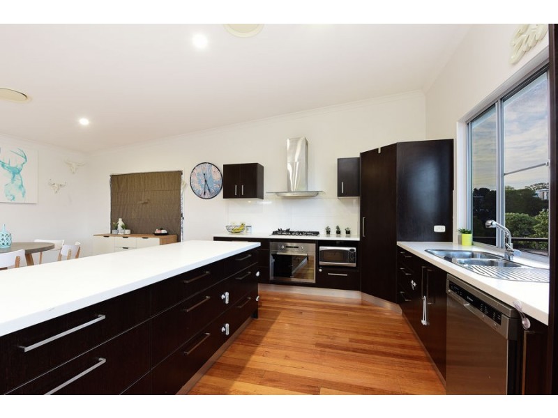 6 The Parkway, Aroona QLD 4551