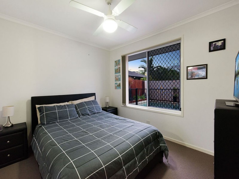 13 Andrew Ave, Little Mountain QLD 4551