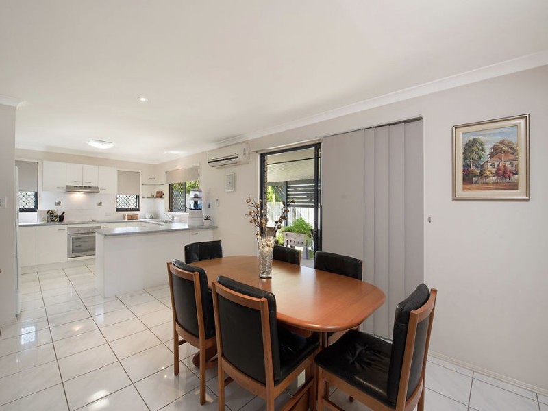 52 Discovery Drive, Little Mountain QLD 4551