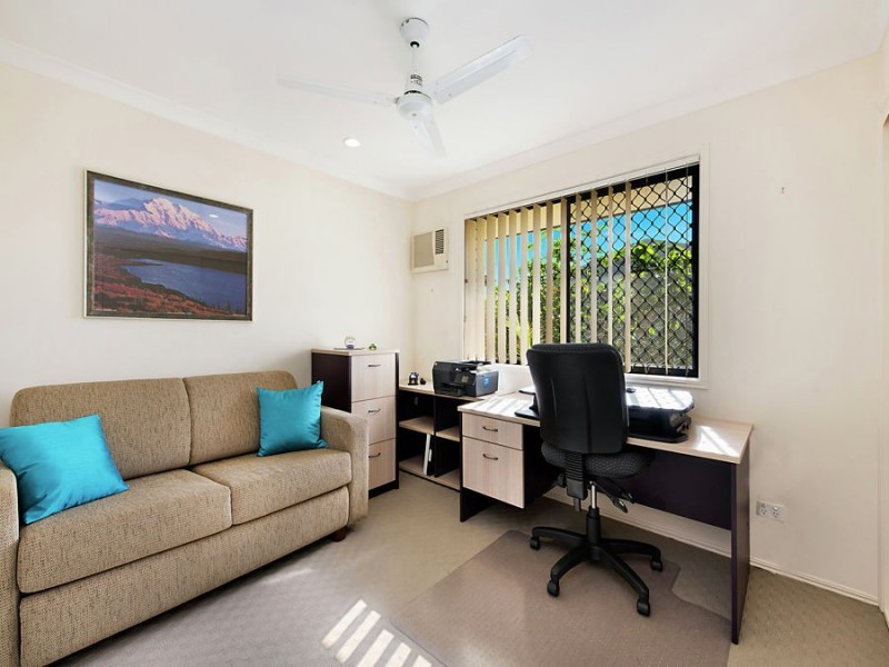 52 Discovery Drive, Little Mountain QLD 4551