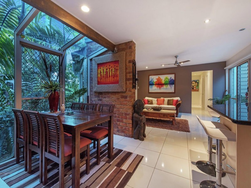 7 Brolga Court, Little Mountain QLD 4551