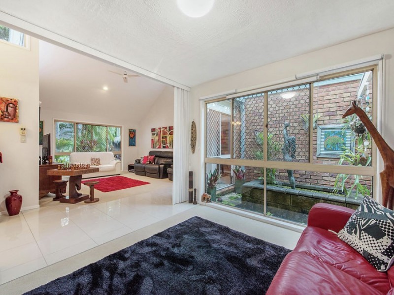 7 Brolga Court, Little Mountain QLD 4551