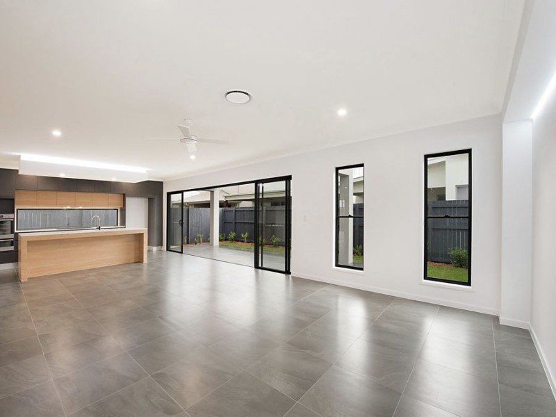 11 Prime Parade, Birtinya QLD 4575
