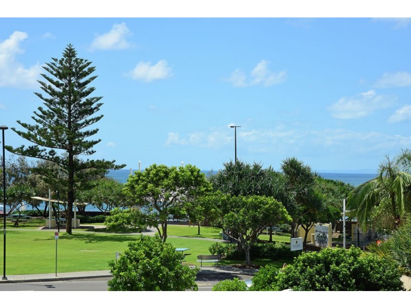 1/64 Edmund Street, Kings Beach QLD 4551