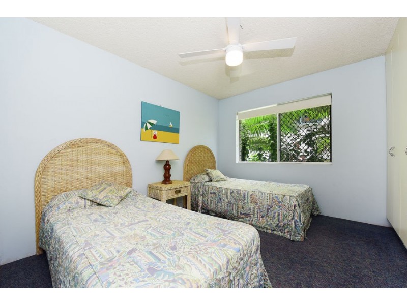 1/64 Edmund Street, Kings Beach QLD 4551