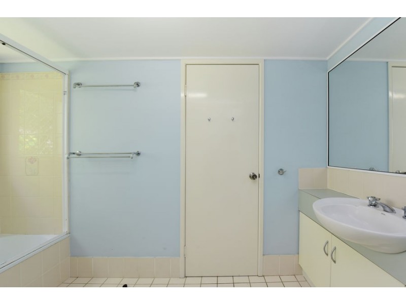 1/64 Edmund Street, Kings Beach QLD 4551