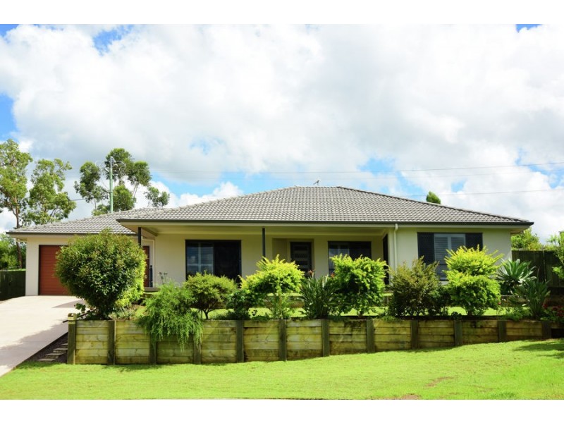 7 Cayenne Court, Glass House Mountains QLD 4518