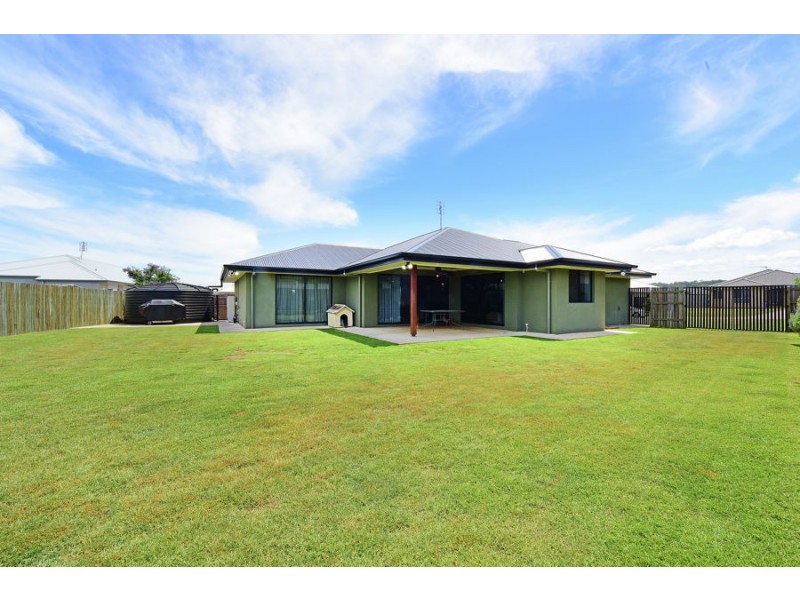19 Kay Avenue, Bli Bli QLD 4560