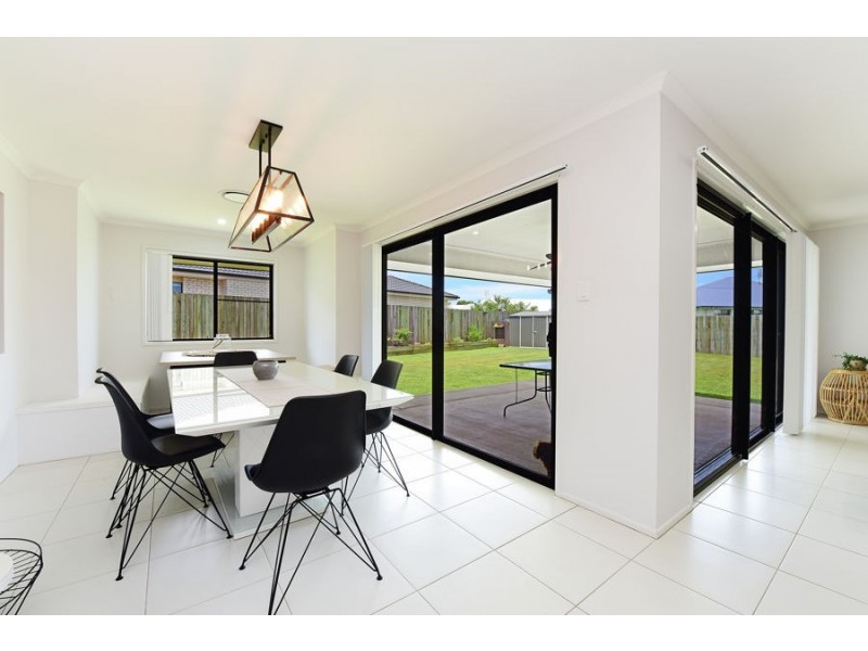 19 Kay Avenue, Bli Bli QLD 4560