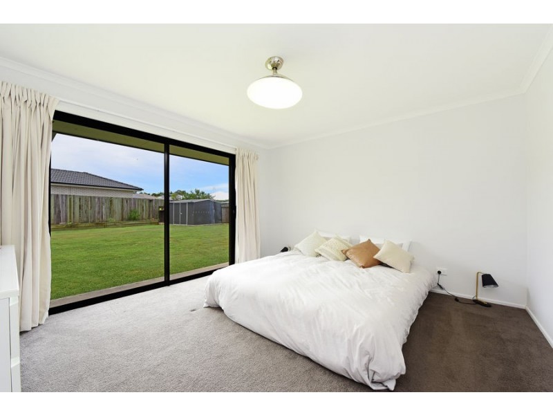19 Kay Avenue, Bli Bli QLD 4560