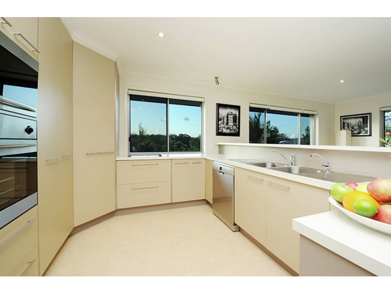 19 Carisbrook Court, Little Mountain QLD 4551