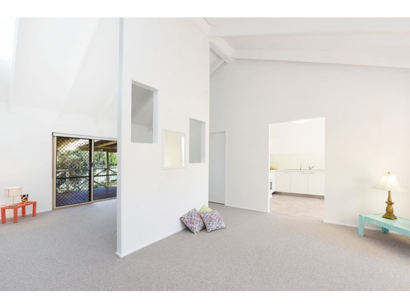 9 Pozieres Crescent, Aroona QLD 4551