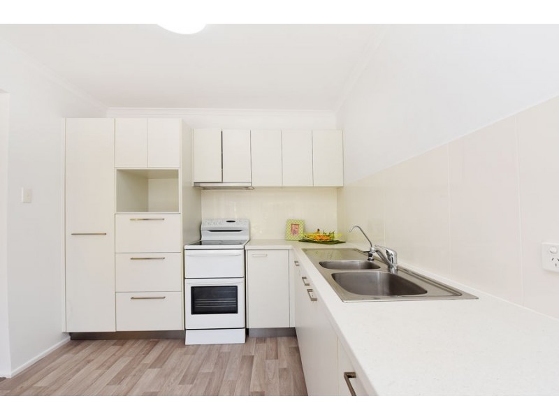 9 Pozieres Crescent, Aroona QLD 4551