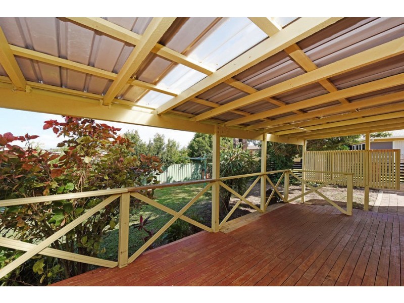 9 Pozieres Crescent, Aroona QLD 4551