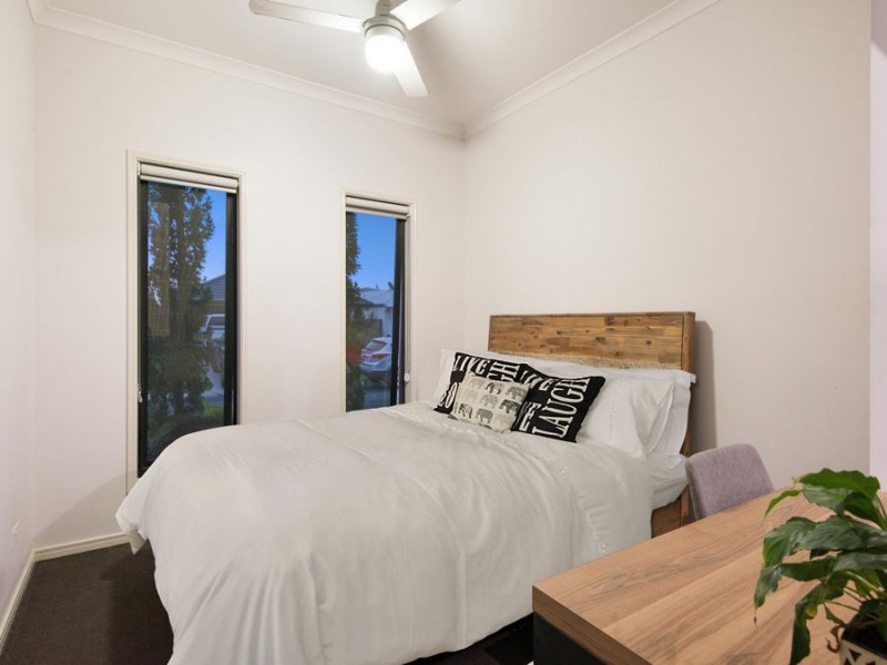 12 Haslewood Crescent, Meridan Plains QLD 4551