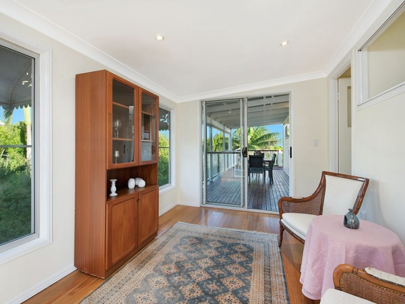 11 Ridgewood Road, Little Mountain QLD 4551