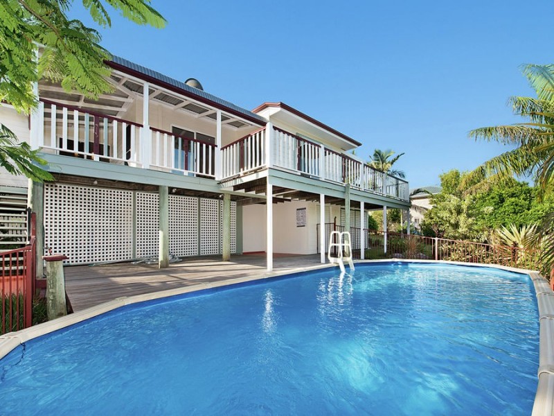 11 Ridgewood Road, Little Mountain QLD 4551