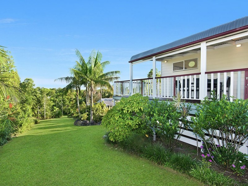 11 Ridgewood Road, Little Mountain QLD 4551