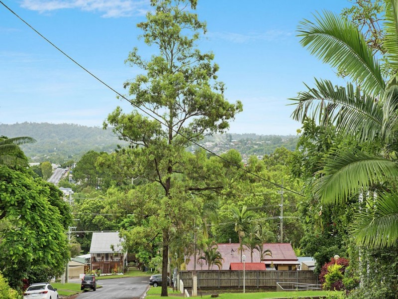 12 McKay Street, Nambour QLD 4560