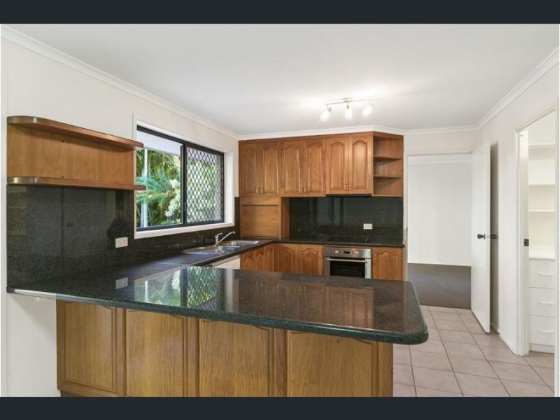 35 Raintree Bvd, Little Mountain QLD 4551