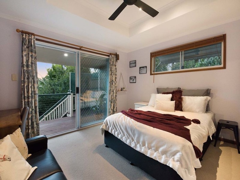 4 Ridgewood Road, Little Mountain QLD 4551