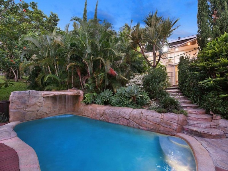 4 Ridgewood Road, Little Mountain QLD 4551