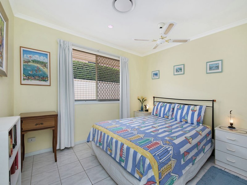 5 Undanbi Place, Pelican Waters QLD 4551