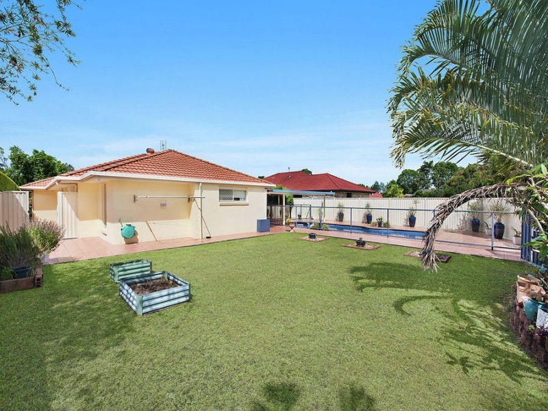 5 Undanbi Place, Pelican Waters QLD 4551