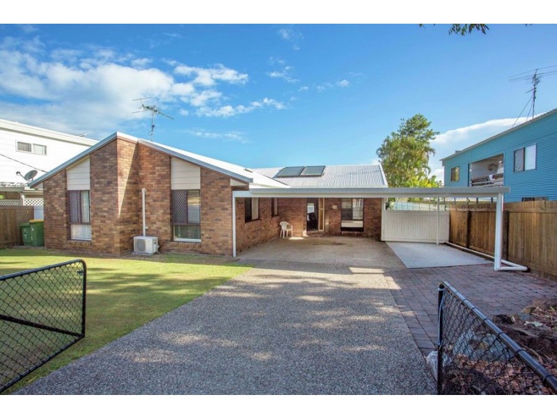 62 Queen Street, Caloundra QLD 4551